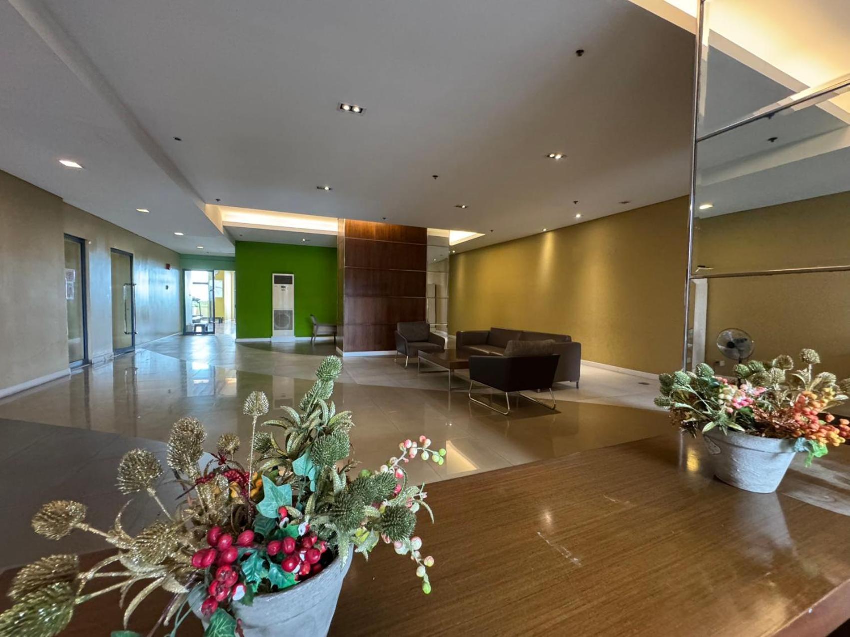 Grand Riviera Suites Маніла Екстер'єр фото